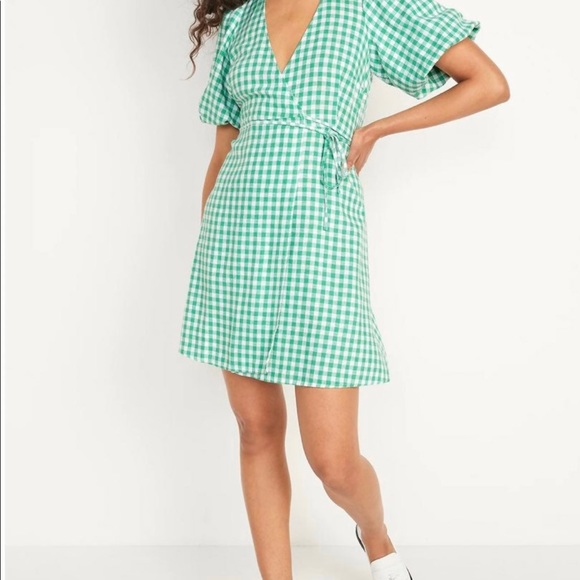 Old Navy Dresses & Skirts - Old Navy waist defined puff sleeve mini size extra large/xl  nwt